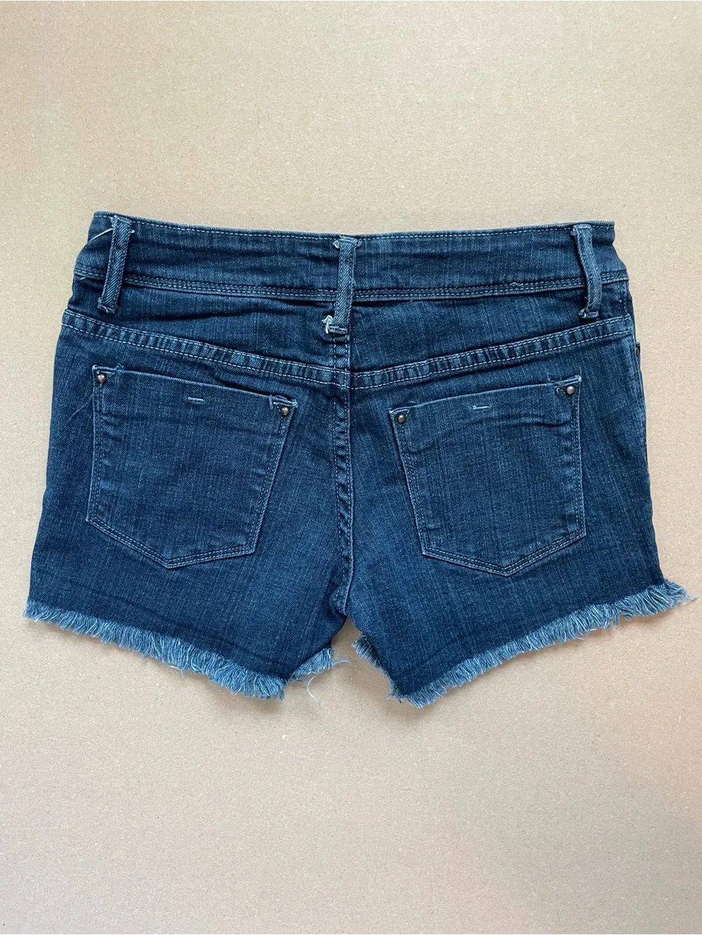 dELiA*s casual dark